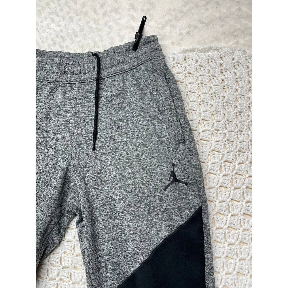 Jordan 23 Alpha Therma Fleece Pants Men's Medium Gray Black BV1313-091